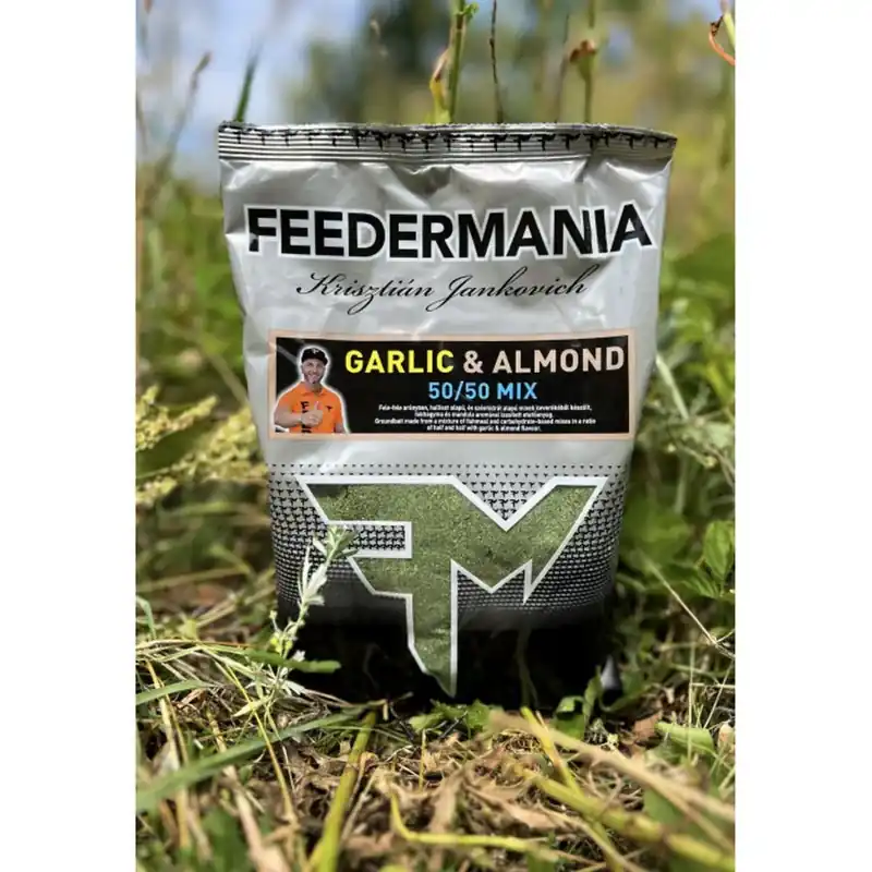 Goedkoop FM GROUNDBAIT 50/50 MIX GARLIC & ALMOND - Akcio