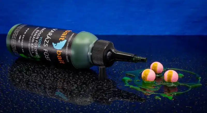 Bait Bait YODA Fluo Liquid - Varázs Füst Szín fluo zöld - F Gratis Retour