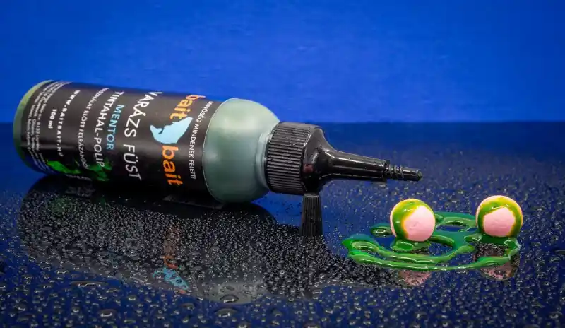 Koop Online Bait Bait Mentor Fluo Liquid - Varázs Füst Szín fluo piros