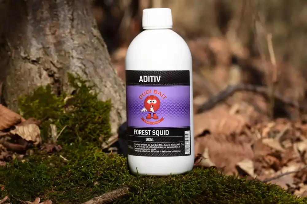 DUDI BAIT Aditive Forest squid 500ml Favoriet