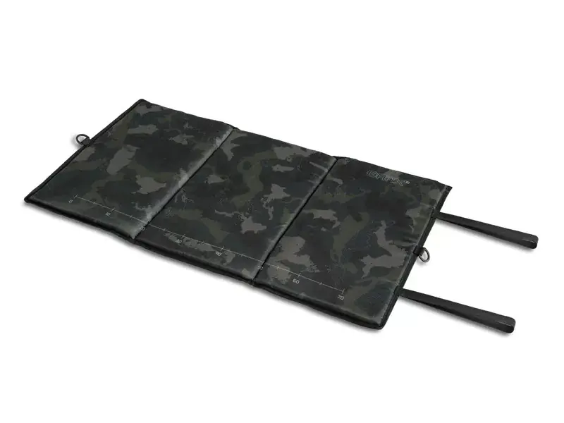 Premium Delphin CarpMAT BANX Camo pontymatrac 90x50 cm - Fishingland